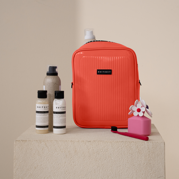 Expression - Radiant Red - Upright Toilettas XL