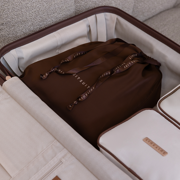 Fab Seventies - Rawhide - Packing Essentials Set